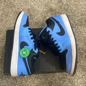 Jordan 1 University Blue Black